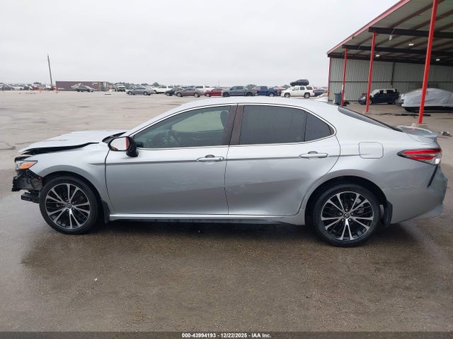 Продажа на аукционе авто 2020 Toyota Camry Se, vin: 4T1M11AKXLU911708, номер лота: 43994193