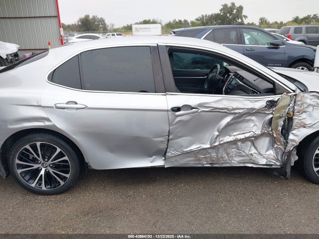 Продажа на аукционе авто 2020 Toyota Camry Se, vin: 4T1M11AKXLU911708, номер лота: 43994193