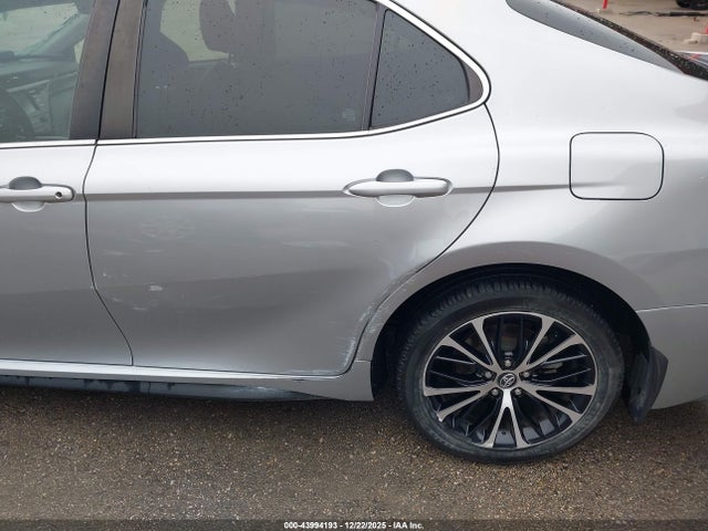 Продажа на аукционе авто 2020 Toyota Camry Se, vin: 4T1M11AKXLU911708, номер лота: 43994193