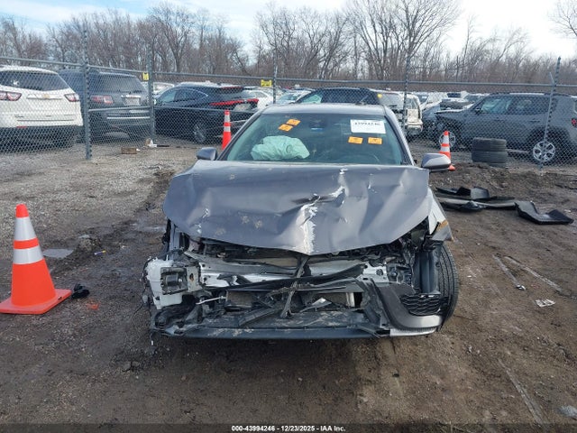 4T1G11AK0MU586839 Toyota CAMRY SE