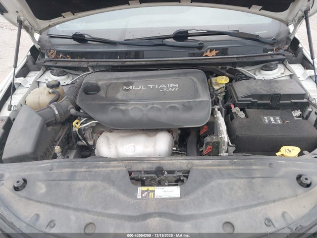 Продажа на аукционе авто 2015 Chrysler 200 S, vin: 1C3CCCBBXFN539312, номер лота: 43994259