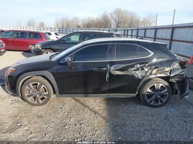 43994332 :رقم المزاد ، JTHP3JBH7M2037733 vin ، 2021 Lexus Ux 200 مزاد بيع