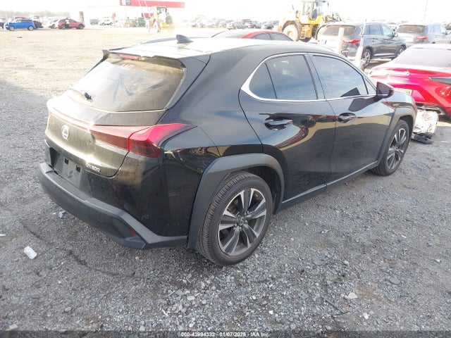 2021 LEXUS UX 200 JTHP3JBH7M2037733 Photo 3