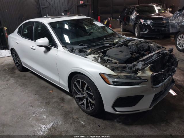 2019 VOLVO S60 7JRA22TK0KG017352