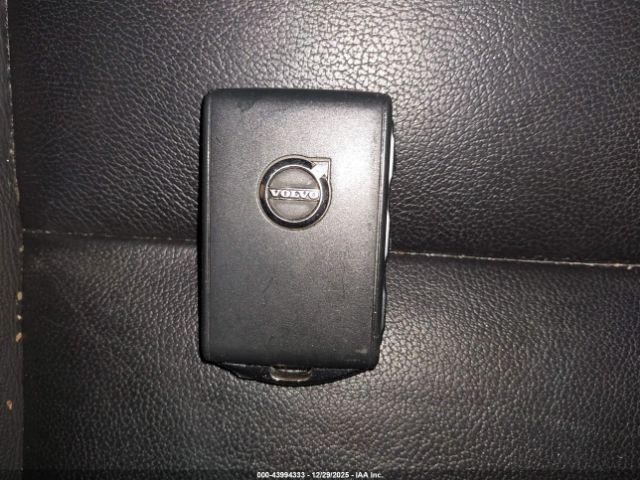 2019 VOLVO S60 7JRA22TK0KG017352 Photo 10