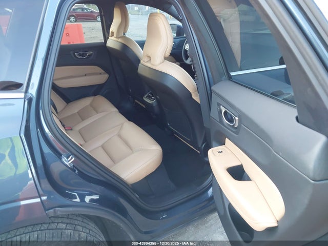 YV4L12DL5N1906427 Volvo Xc60 B5 Inscription