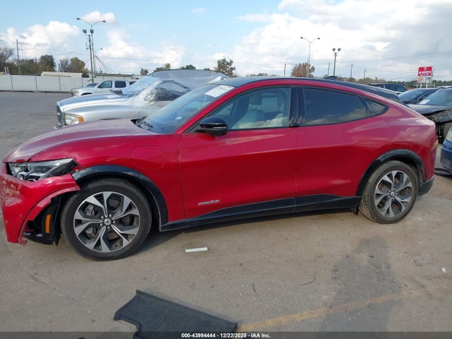 Ford Mustang Mach-e Premium 2022 3FMTK3RM0NMA30274 Image 14