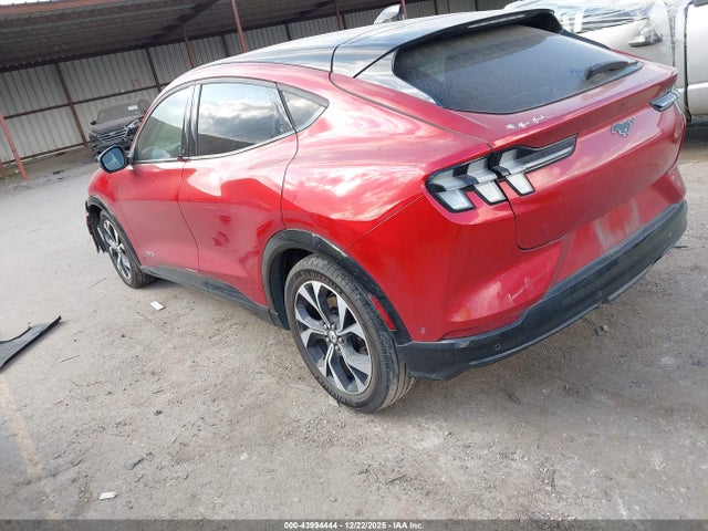 2022 FORD MUSTANG MACH-E 3FMTK3RM0NMA30274 Photo 2