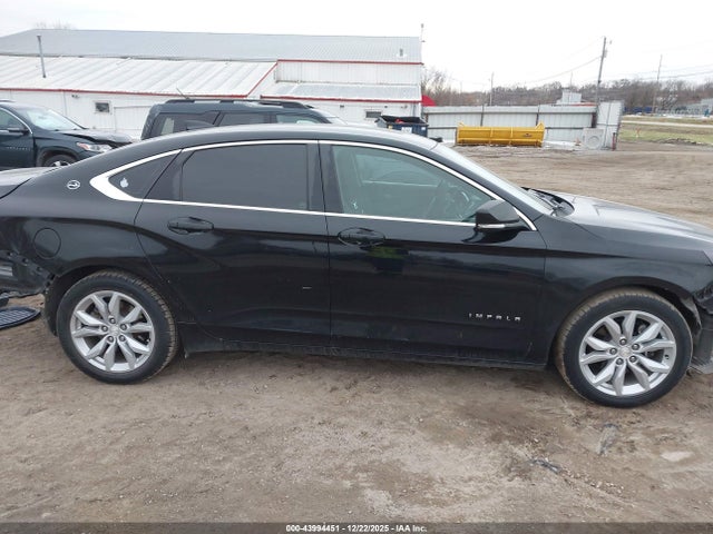 Chevrolet IMPALA 1LT 2017 2G1105SA9H9114337 Image 14