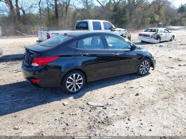 Hyundai Accent Value Edition 2017 KMHCT4AEXHU357725 Image 4