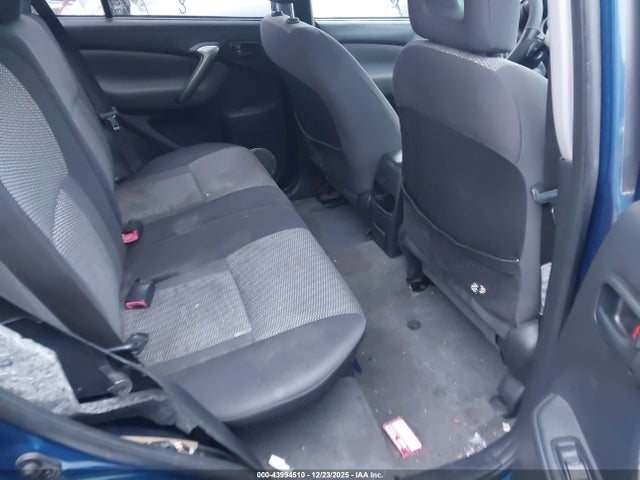 2005 Toyota Rav4 მანქანა იყიდება აუქციონზე, vin: JTEHD20V656038847, აუქციონის ნომერი: 43994510