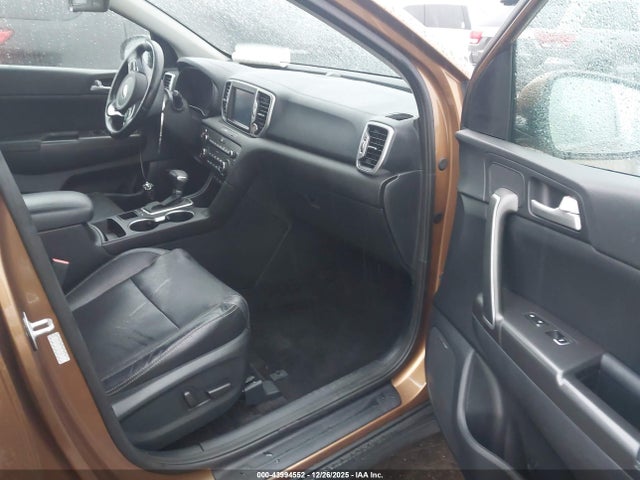 2017 KIA SPORTAGE KNDPNCAC4H7061168 Photo 4