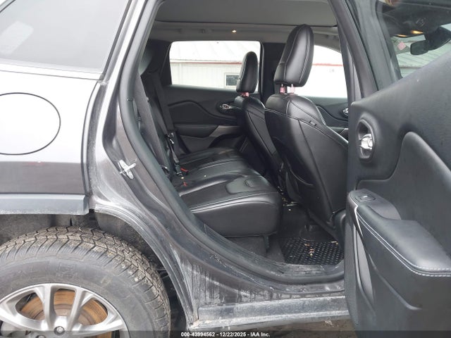 Jeep Cherokee Latitude Plus 4x4 2019 1C4PJMLX0KD289663 Image 8