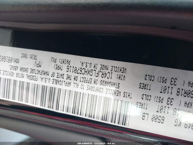 1C4RJFLGXHC670116 Jeep Grand Cherokee Trailhawk 4x4