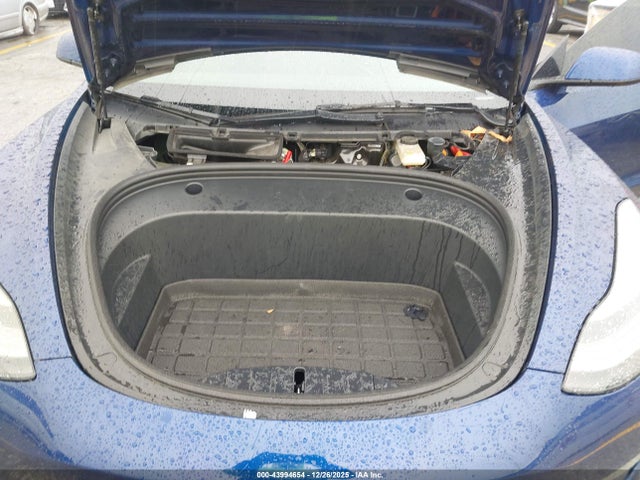 2023 TESLA MODEL 3 5YJ3E1EC3PF461387 Photo 9