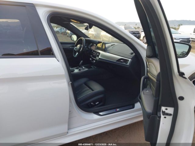 2017 BMW 530I WBAJA5C35HG896915 Photo 4