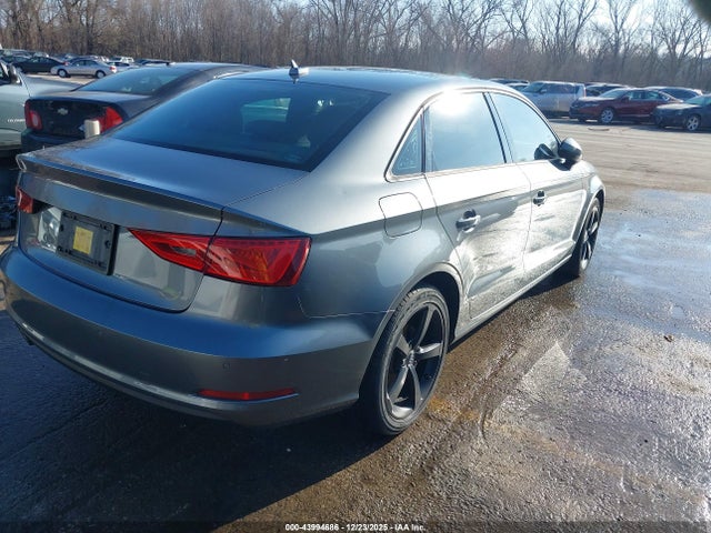 2016 AUDI A3 WAUA7GFF7G1024334 Photo 3