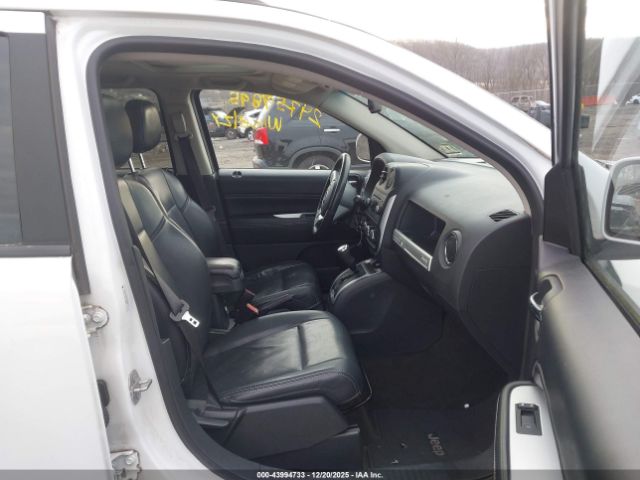 2016 JEEP COMPASS 1C4NJDEB3GD558920 Photo 4
