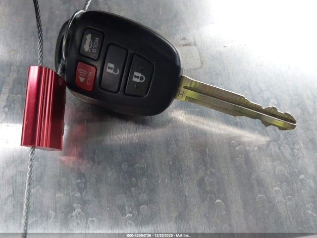 4T1BF1FK7HU423664 Toyota CAMRY SE