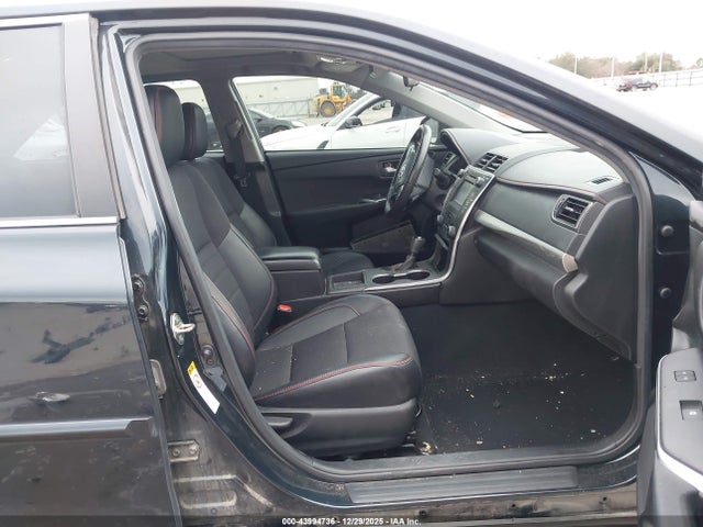 4T1BF1FK7HU423664 Toyota CAMRY SE