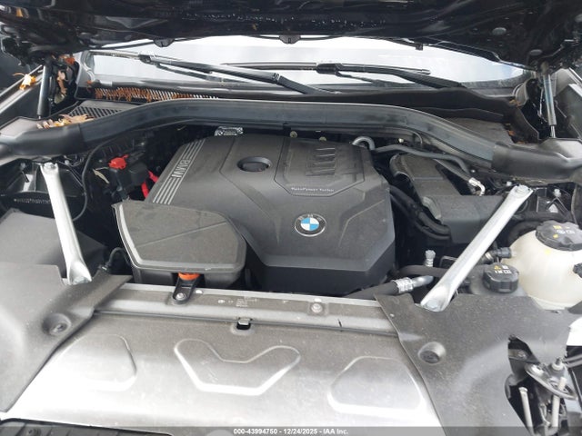 2025 BMW X4 5UX33DT0XS9Y22874 Photo 9