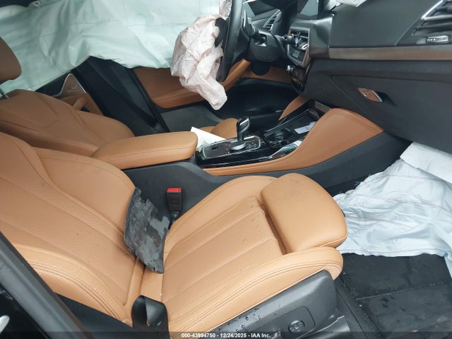 2025 BMW X4 5UX33DT0XS9Y22874 Photo 7