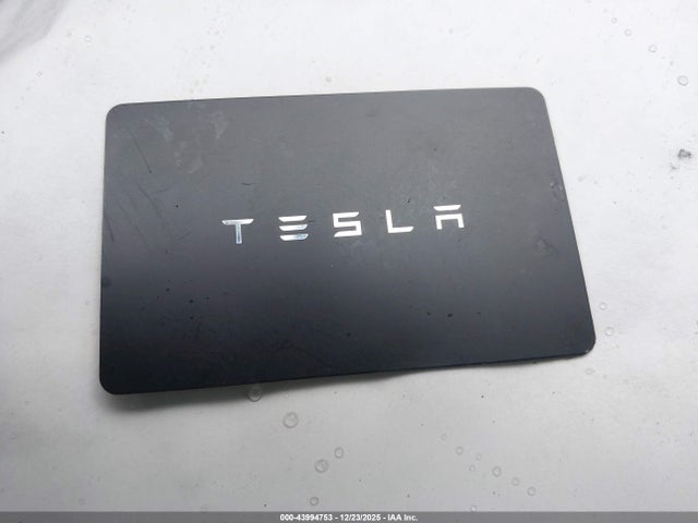 2023 TESLA MODEL 3 5YJ3E1EA8PF512543 Photo 10
