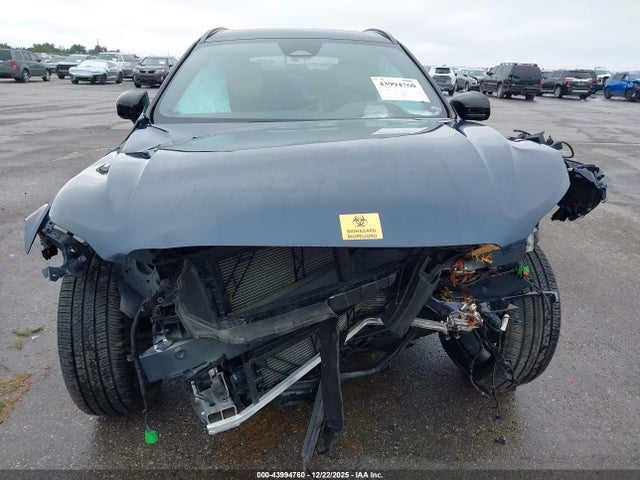 2025 VOLVO XC60 YV4M12RM2S1038727 Photo 5