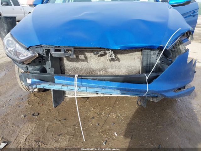 2018 HYUNDAI ELANTRA 5NPD74LF4JH398564 Photo 5