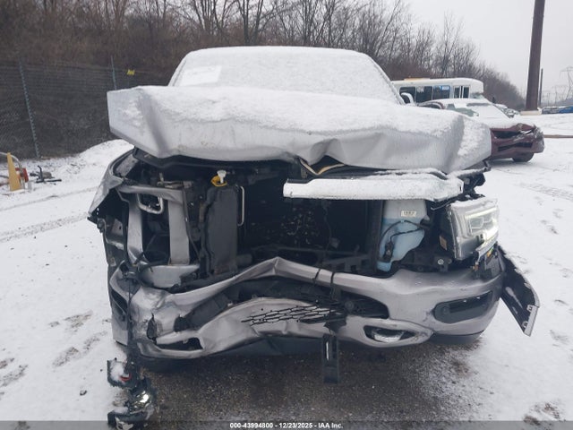 RAM 1500 Limited 4x4 5'7 Box 2019 1C6SRFHT3KN512901 Image 10