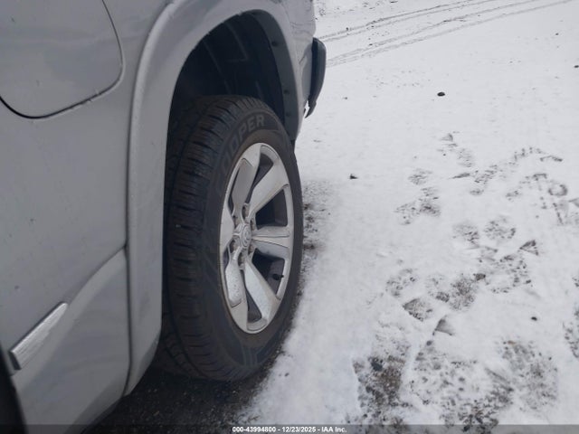 RAM 1500 Limited 4x4 5'7 Box 2019 1C6SRFHT3KN512901 Image 12
