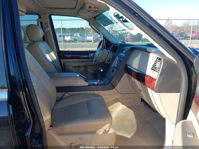 2006 LINCOLN NAVIGATOR 5LMFU28596LJ13164 Photo 4