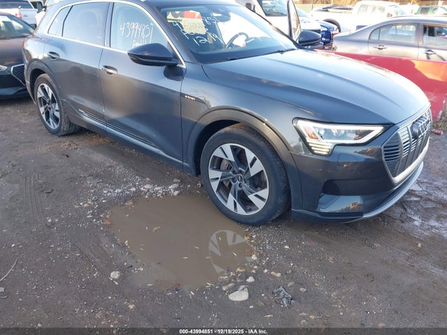 2021 AUDI E-TRON WA1AAAGE0MB020567 Photo 5