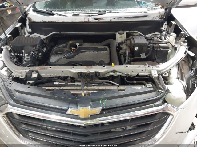 Продажа на аукционе авто 2019 Chevrolet Equinox Lt, vin: 2GNAXKEV0K6256995, номер лота: 43994891