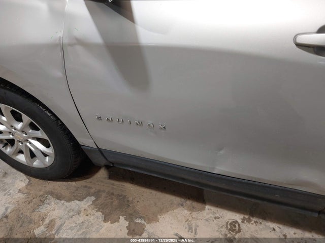 Продажа на аукционе авто 2019 Chevrolet Equinox Lt, vin: 2GNAXKEV0K6256995, номер лота: 43994891