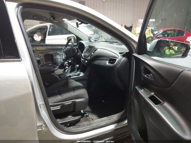 Продажа на аукционе авто 2019 Chevrolet Equinox Lt, vin: 2GNAXKEV0K6256995, номер лота: 43994891