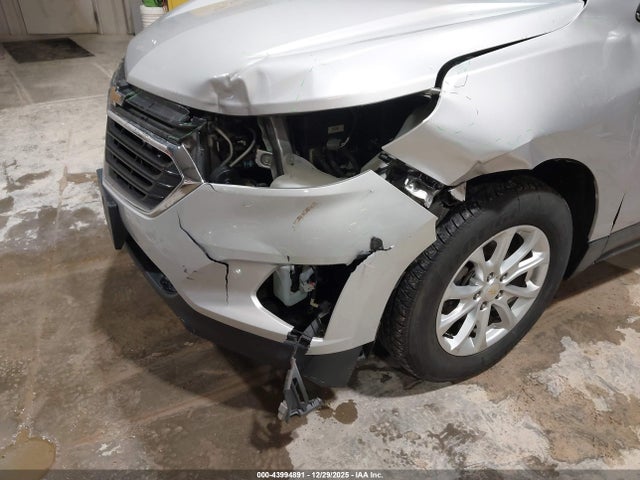 Продажа на аукционе авто 2019 Chevrolet Equinox Lt, vin: 2GNAXKEV0K6256995, номер лота: 43994891