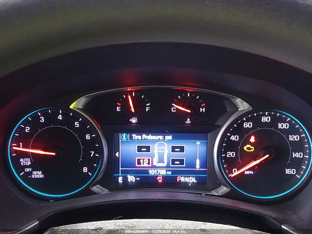 Продажа на аукционе авто 2019 Chevrolet Equinox Lt, vin: 2GNAXKEV0K6256995, номер лота: 43994891