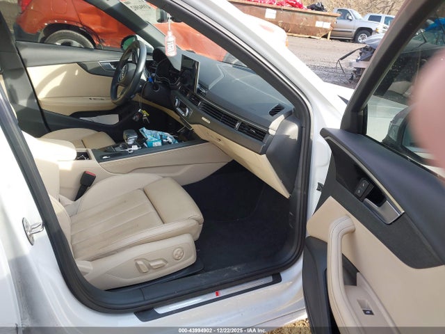 2022 AUDI A4 WAUEAAF42NN015142 Photo 4