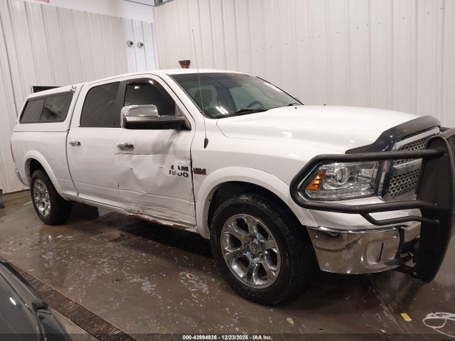 2017 RAM 1500 1C6RR7VT5HS627101 Photo 5