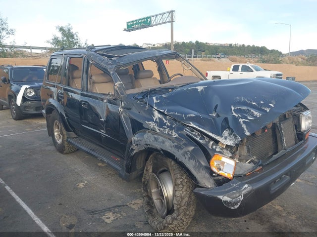 1997 TOYOTA LAND CRUISER JT3HJ85J8V0156332 Photo 5