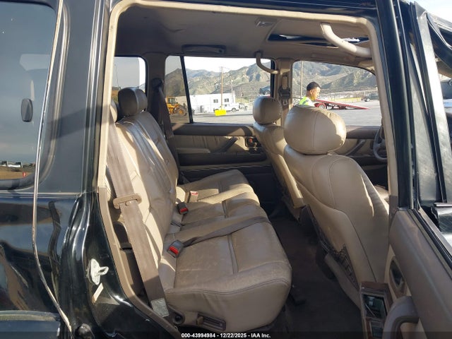 1997 TOYOTA LAND CRUISER JT3HJ85J8V0156332 Photo 7