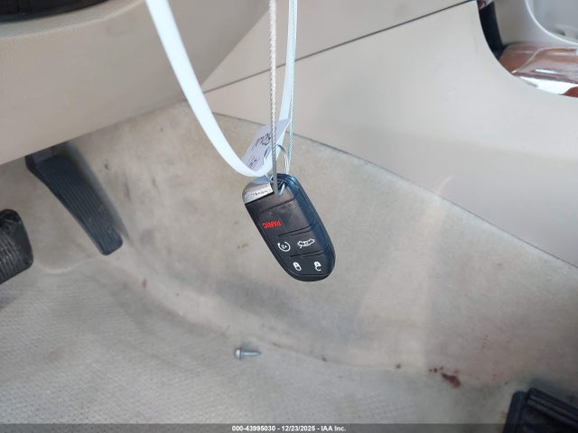 2011 CHRYSLER 300C 2C3CK6CT3BH518817 Photo 10