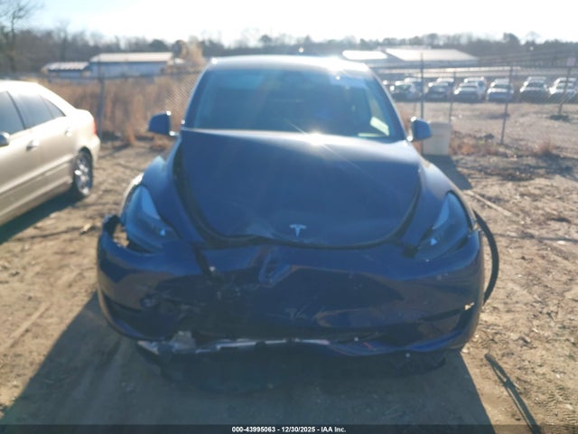 7SAYGDED5RA301279 Tesla Model Y Long Range Dual Motor All-wheel Drive/rwd