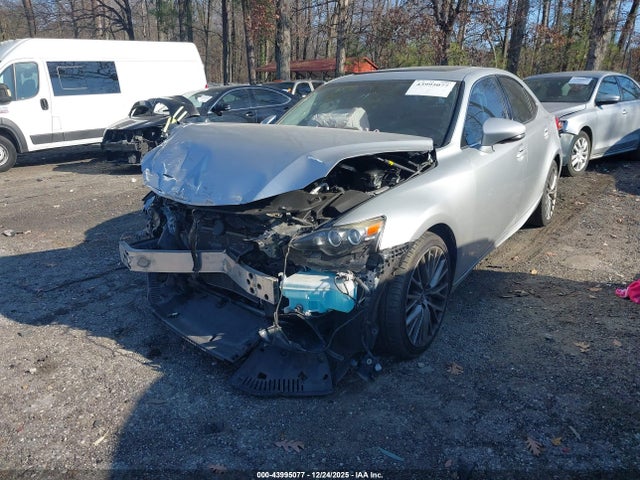 Aukcja sprzedaży 2016 Lexus Is 200t, vin: JTHBA1D21G5028070, numer aukcji: 43995077