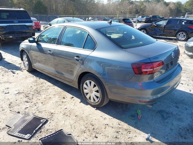 3VW267AJ8GM416924 Volkswagen Jetta 1.4t S