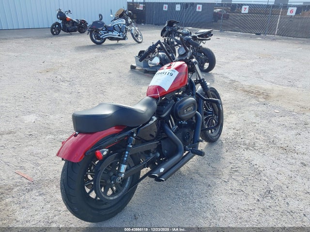 2012 HARLEY-DAVIDSON XL883 1HD4LE218CC402863 Photo 3