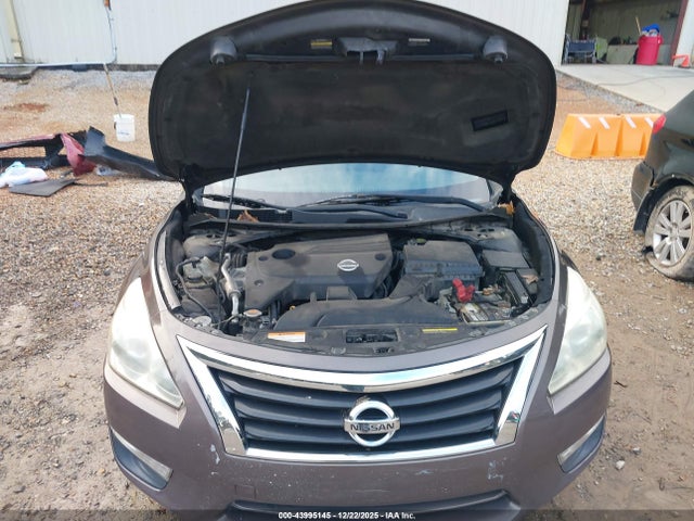 Nissan Altima 2.5 S 2015 1N4AL3AP1FN406010 Image 10