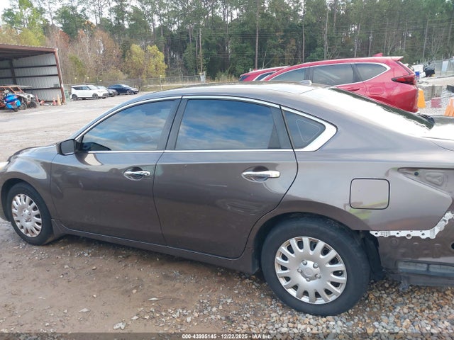 Nissan Altima 2.5 S 2015 1N4AL3AP1FN406010 Image 15