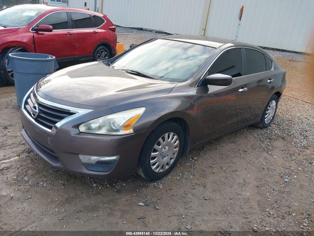 Nissan Altima 2.5 S 2015 1N4AL3AP1FN406010 Image 2